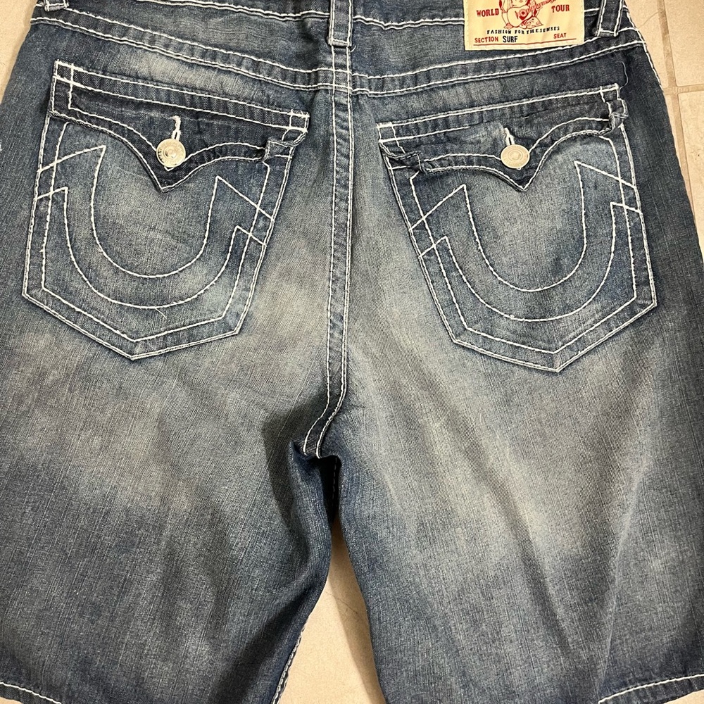 Jean shorts true religion